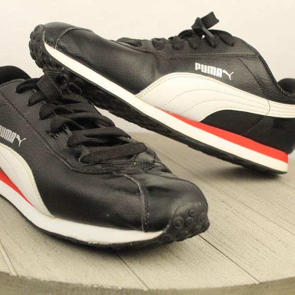 puma turin black and white